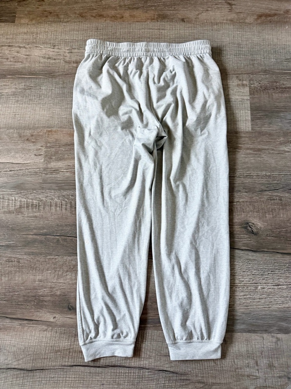 Lululemon Soft Jersey Classic-Fit Mid-Rise Jogger Heathered Ultra Light Grey 8 - Picture 7 of 8
